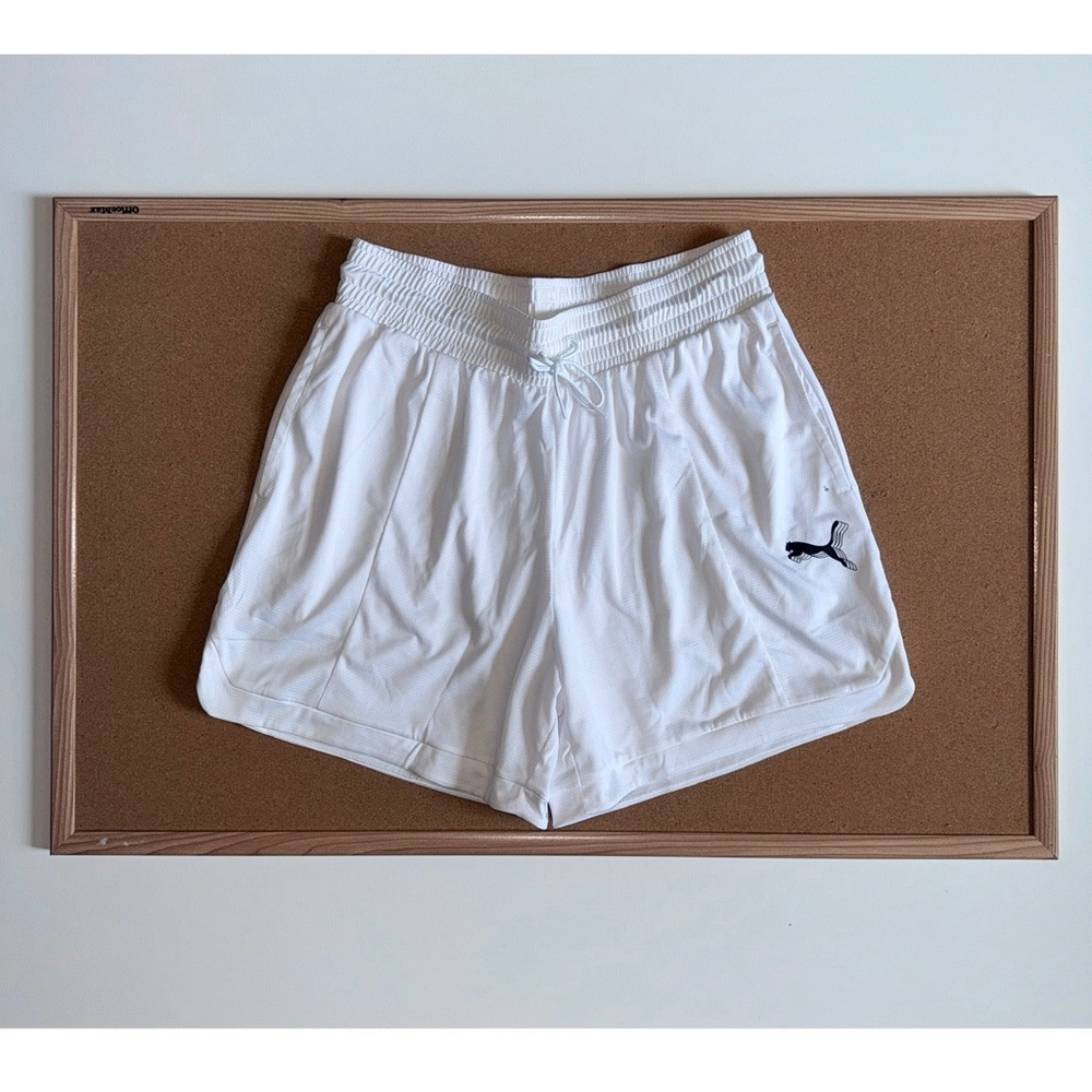PUMA Women's Drycell Basketball Shorts White Size Medium NWT Athleisure Sporty